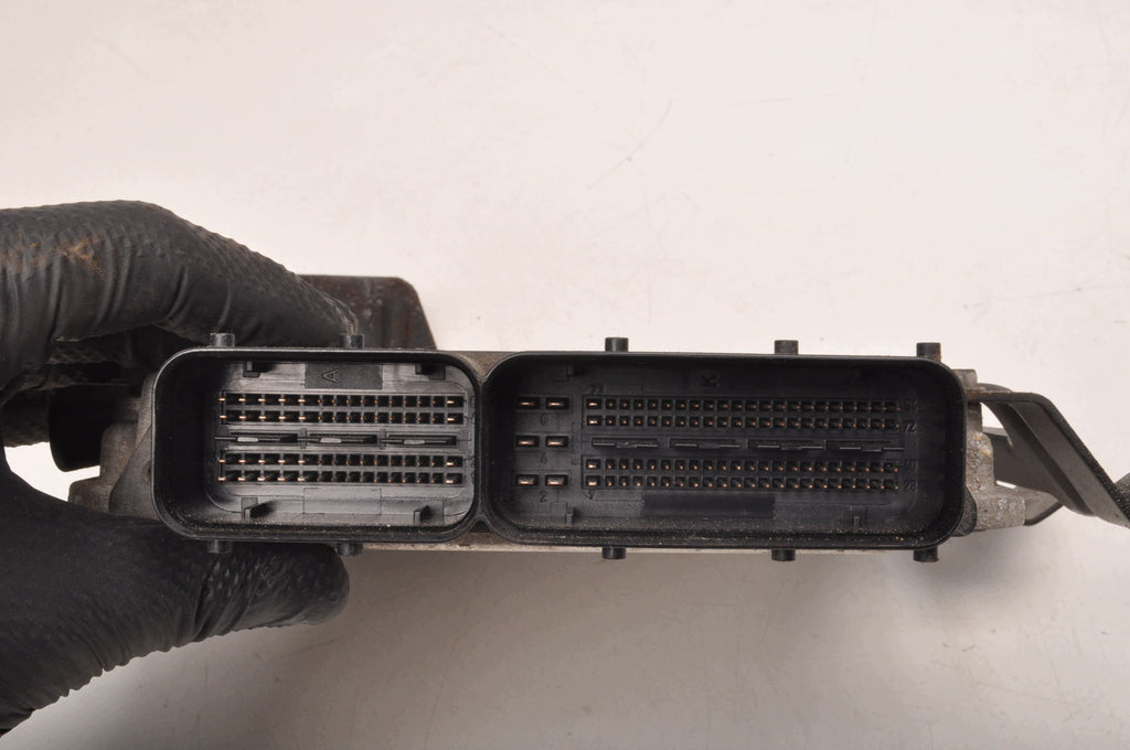 COMPUTER ENGINE CONTROLLER KIA SORENTO II 2.2 CDTI 197HP 39101-2F010