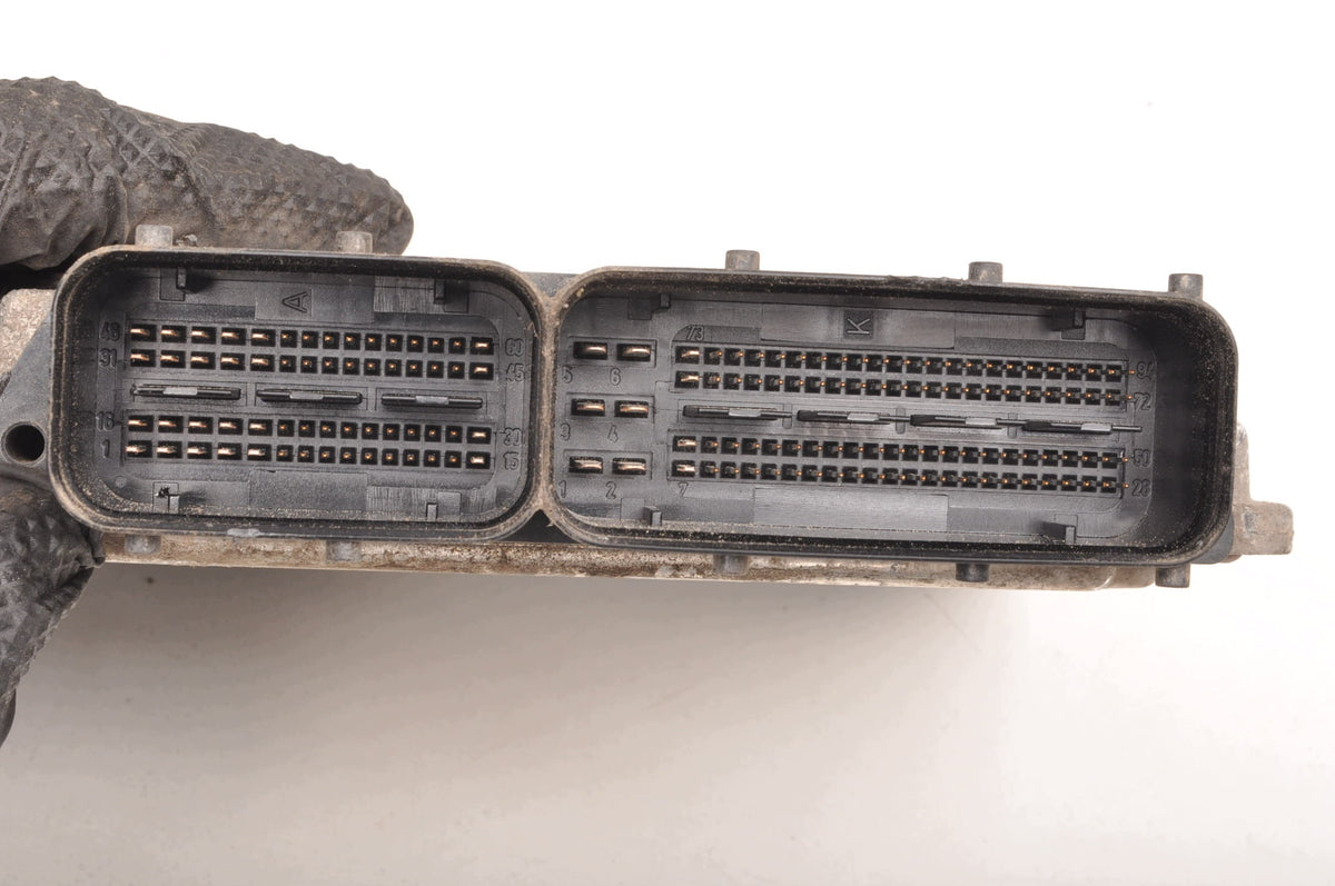 COMPUTER ENGINE CONTROLLER OPEL SIGNUM C 1.9 CDTI 55205632