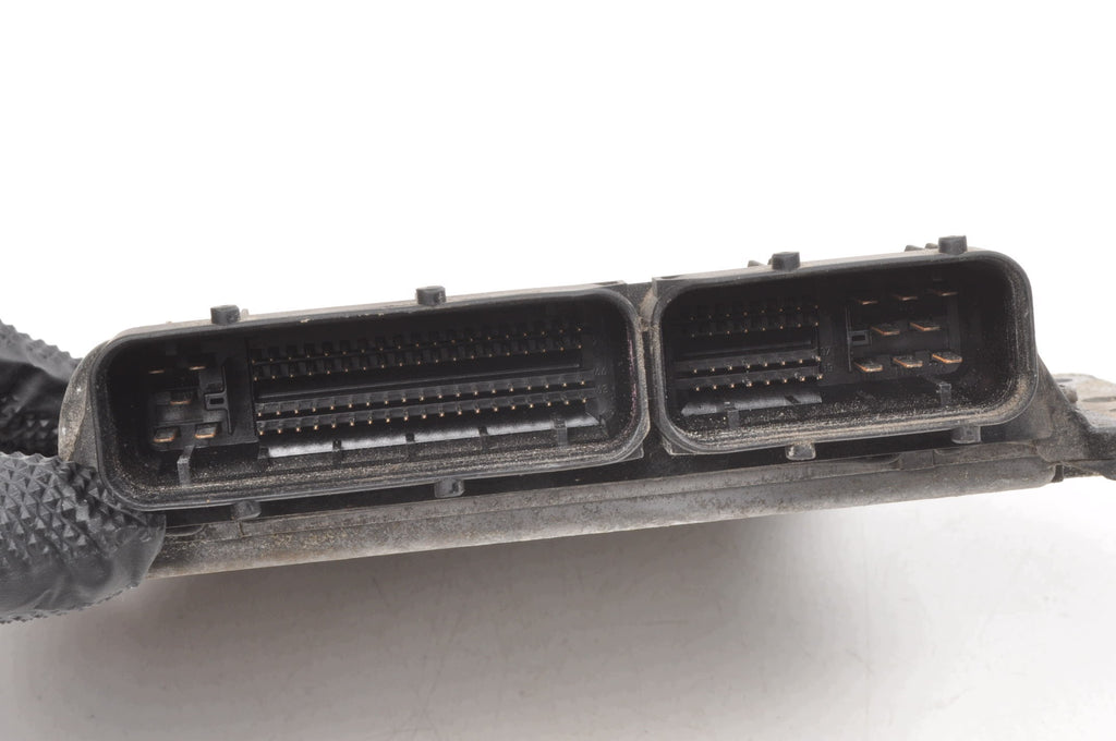 COMPUTER ENGINE CONTROLLER SUZUKI GRAND VITARA II 2.7 184KM 33920-66J12
