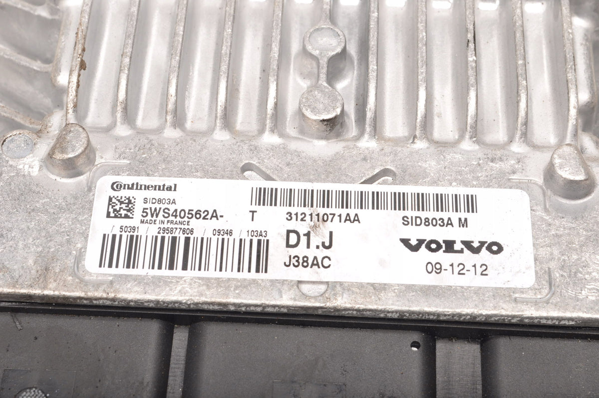 COMPUTER ENGINE CONTROLLER VOLVO C30 S40 II C70 V50 2.0 D 136KM 31211071AA