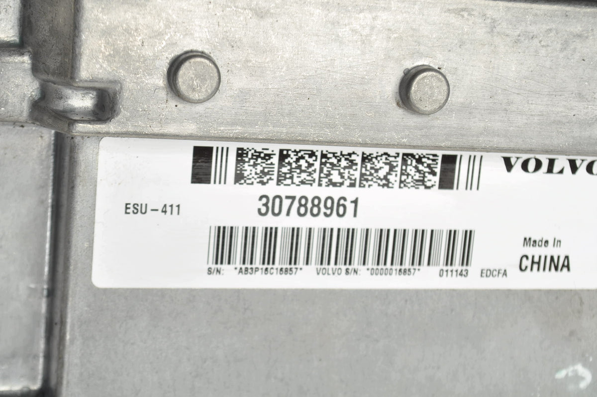 COMPUTER ENGINE CONTROLLER VOLVO C30 S40 II V50 C70 2.0 16V 145KM 30788961