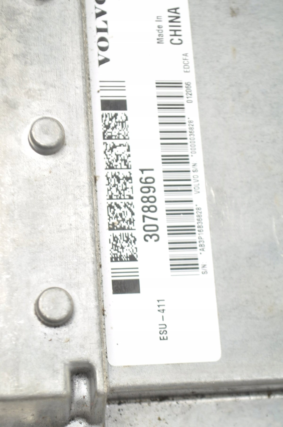 COMPUTER ENGINE CONTROLLER VOLVO C30 S40 II V50 C70 2.0 16V 145KM 30788961