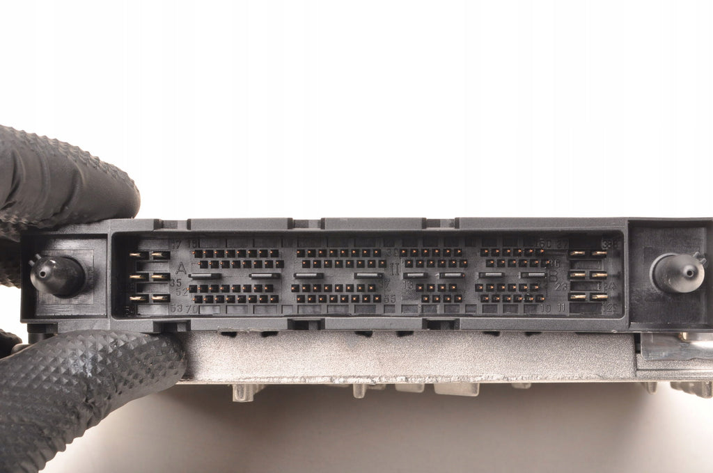 COMPUTER ENGINE CONTROLLER VOLVO S60 V70 II S80 V70 XC70 2.0 T 20V 30668478