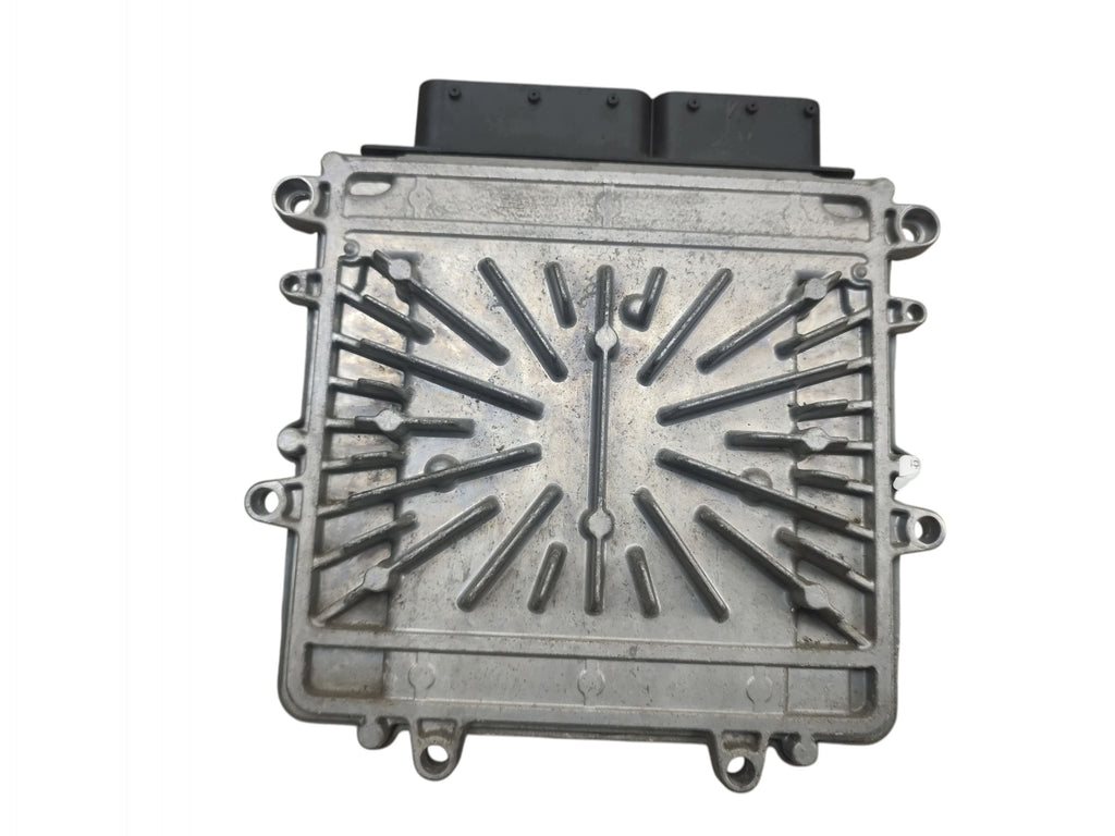 COMPUTER ENGINE CONTROLLER VOLVO V60 AND 2.4 D6 HYBRID 31355882 0281019244