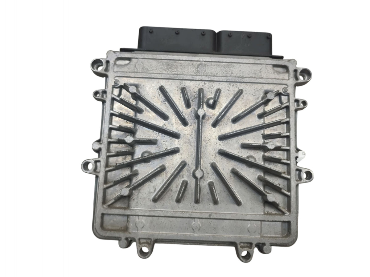 COMPUTER ENGINE CONTROLLER VOLVO V60 AND 2.4 D6 HYBRID 31355882 0281019244