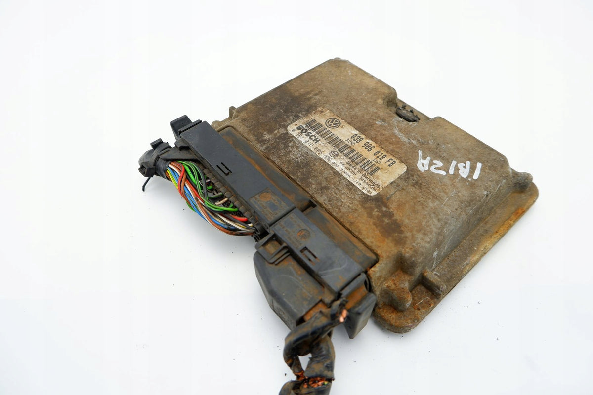 COMPUTER ENGINE DRIVER SEAT IBIZA II VW PASSAT B5 1.9 TDI 038906018FB