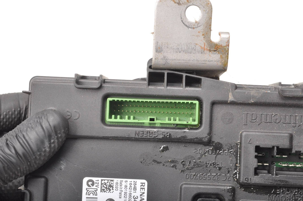 COMPUTER MODULE DRIVER BCM RENAULT CADJAR 1.5 DCI 284B13432R