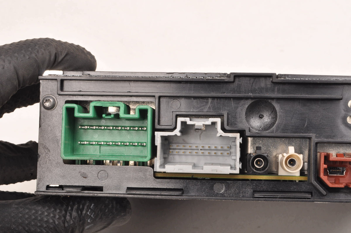 CONTROLLER NAVIGATION MODULE OPEL INSIGNIA A 23469025 SILVERBOX