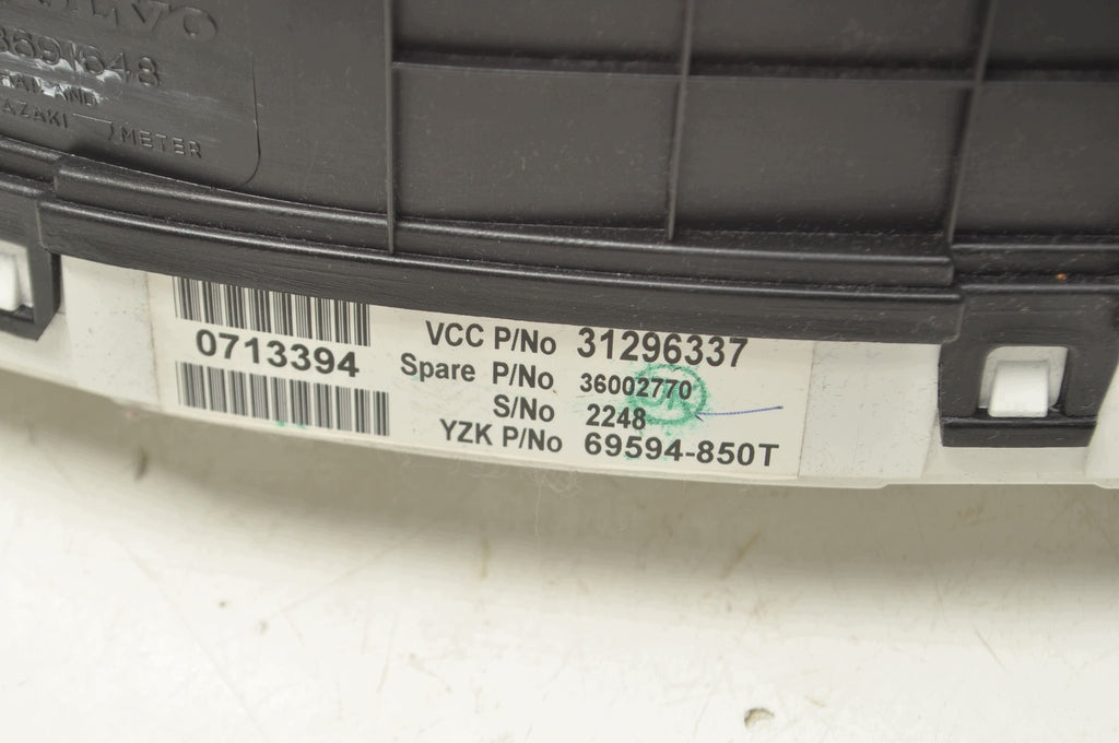 COUNTER CLOCKS VOLVO XC90 2.4 D5 LIFT UK 31296337