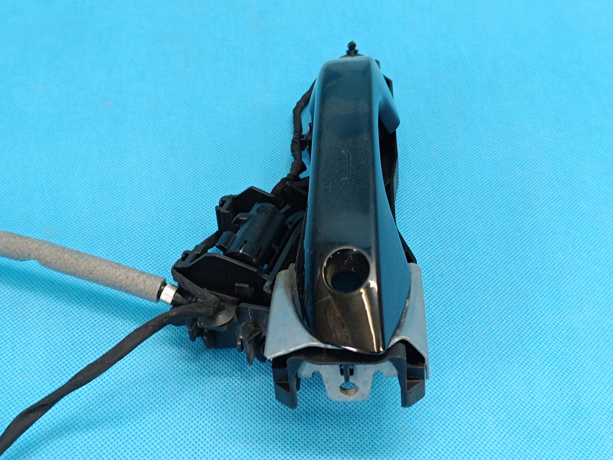 CUPRA FORMENTOR 1.5 TSI 110KW 2023R DOOR HANDLE KESSY DOOR LEFT FRONT 5FB837205