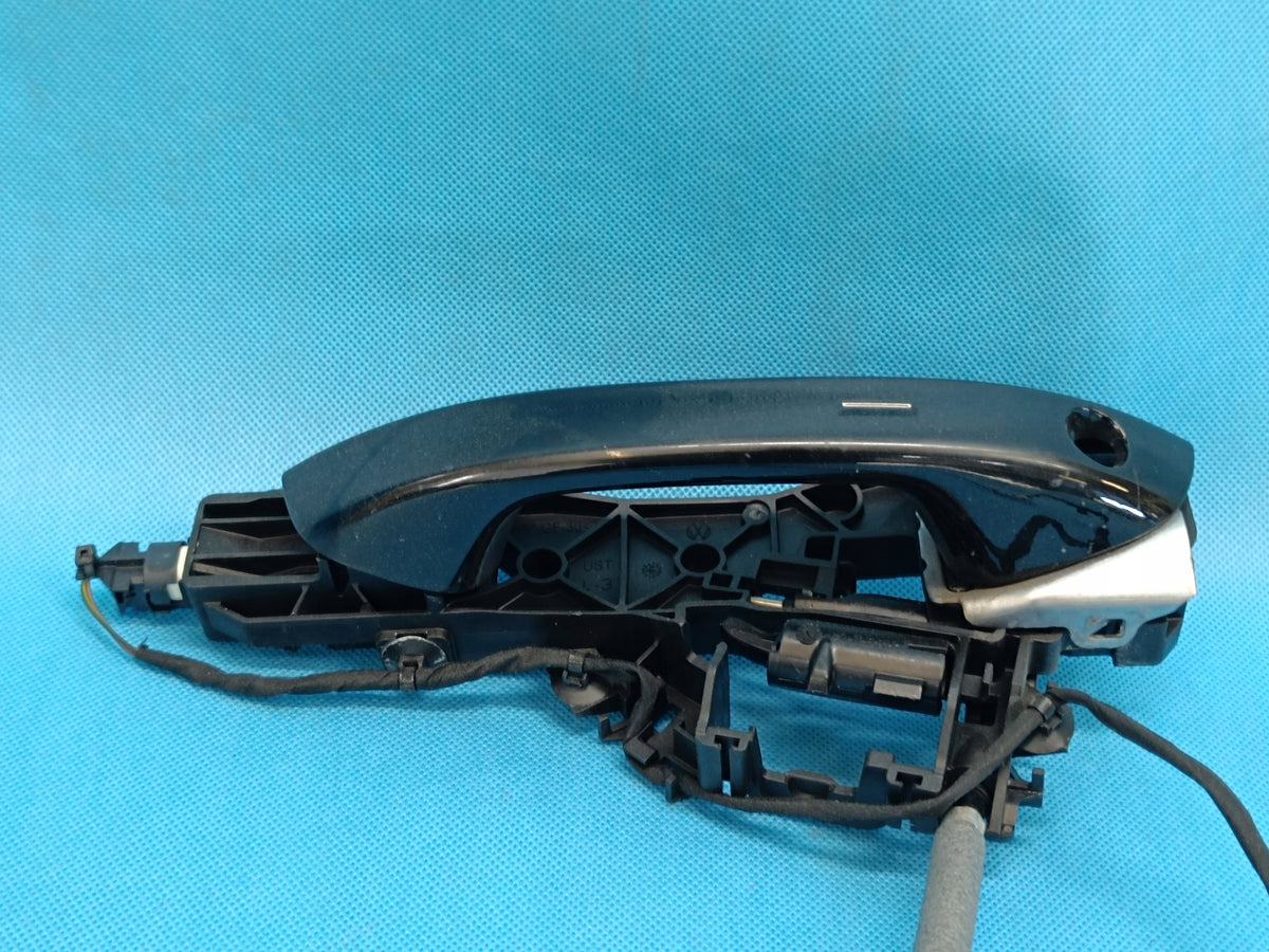 CUPRA FORMENTOR 1.5 TSI 110KW 2023R DOOR HANDLE KESSY DOOR LEFT FRONT 5FB837205
