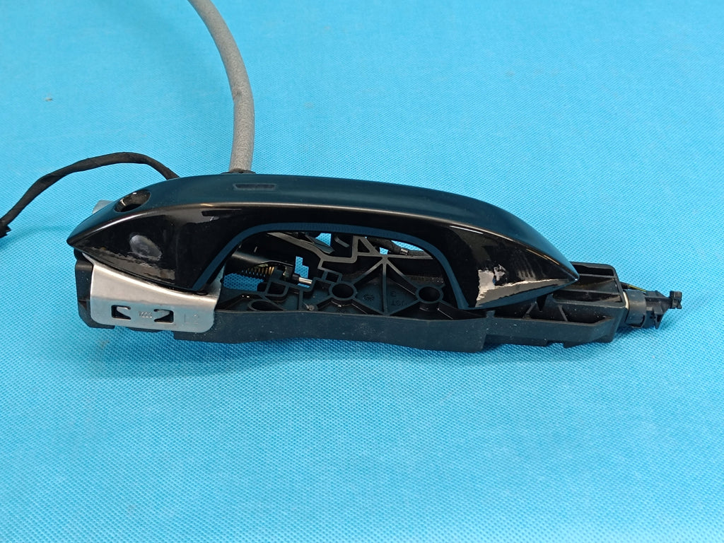 CUPRA FORMENTOR 1.5 TSI 110KW 2023R DOOR HANDLE KESSY DOOR LEFT FRONT 5FB837205