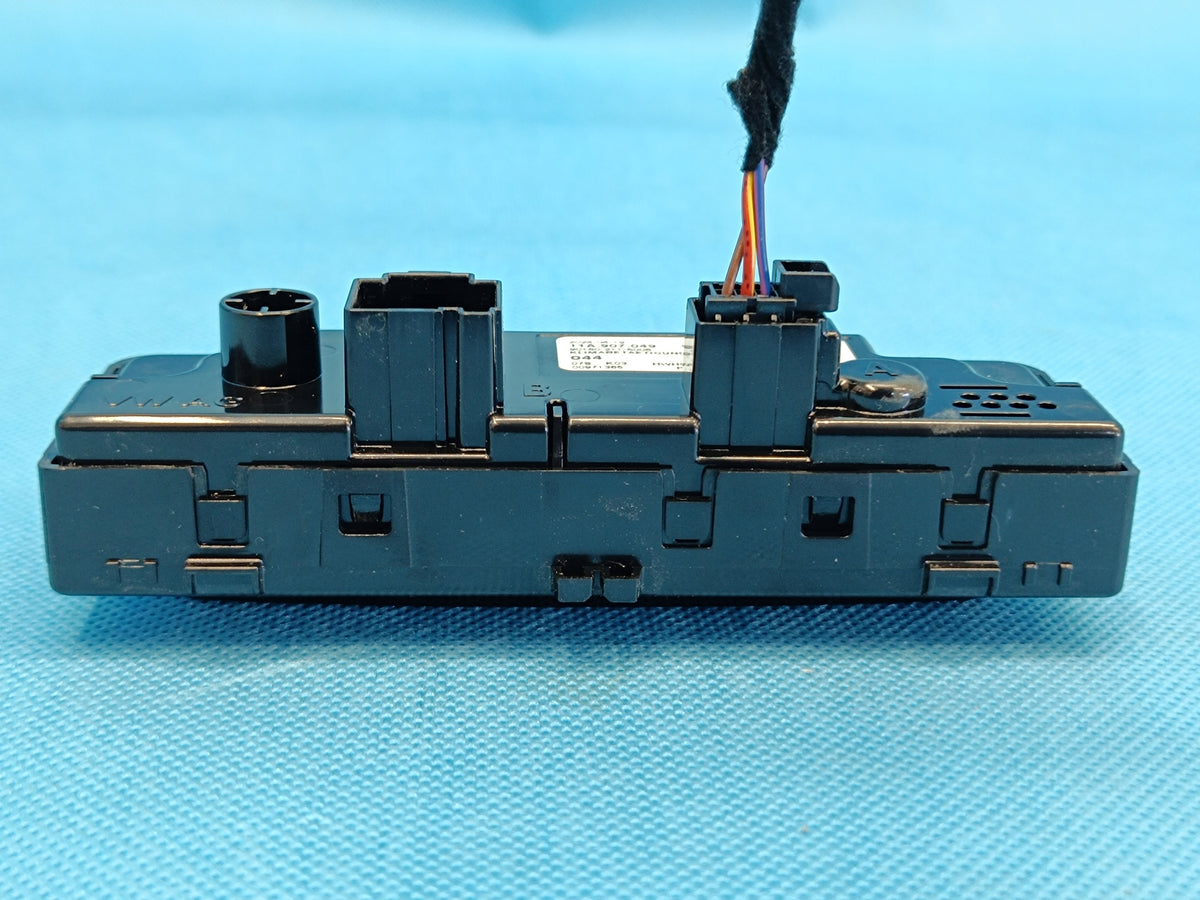 CUPRA FORMENTOR 2.0 TDI 110KW 2024 R AIR CONDITIONING PANEL REAR 11A907049