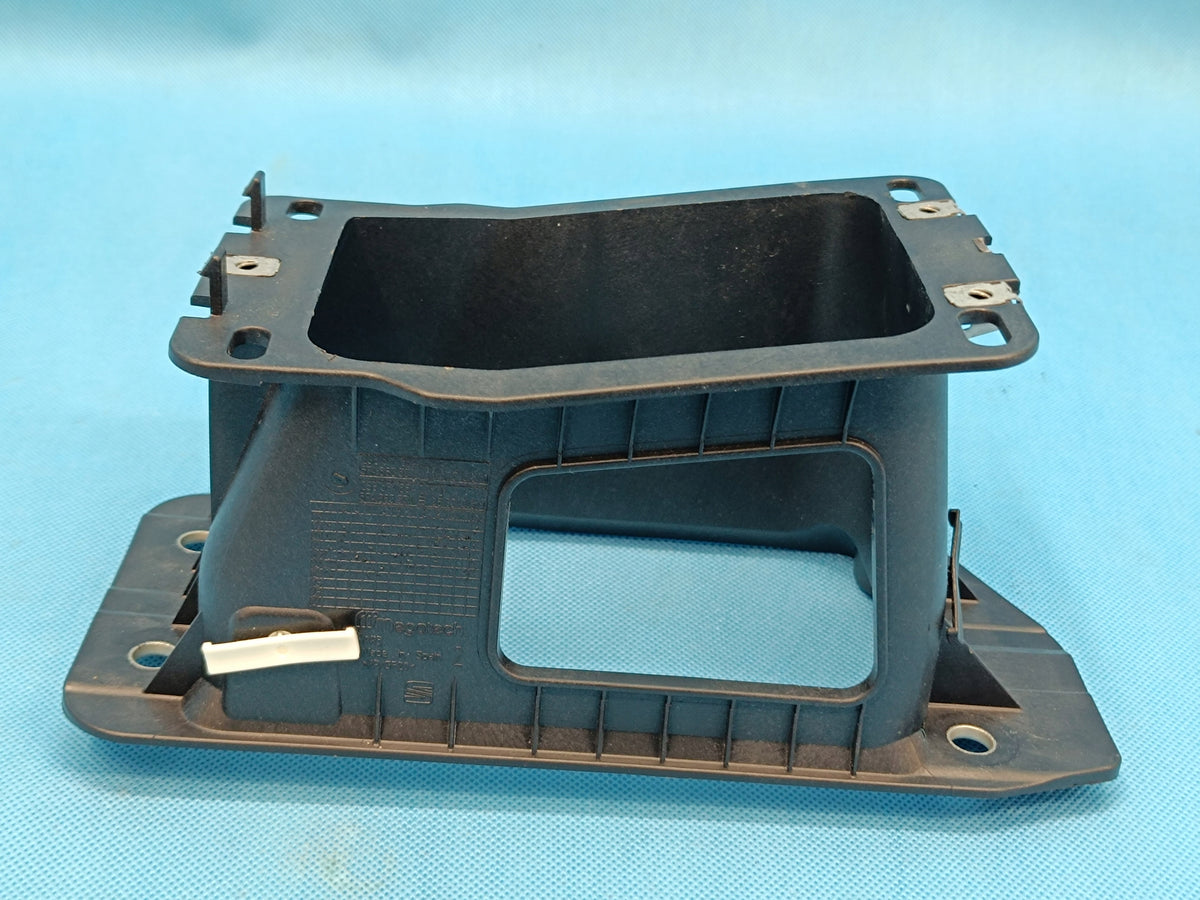 CUPRA FORMENTOR 2.0 TDI 110KW 2024 R TUNNEL BRACKET 5FA864225D 5FA863531B