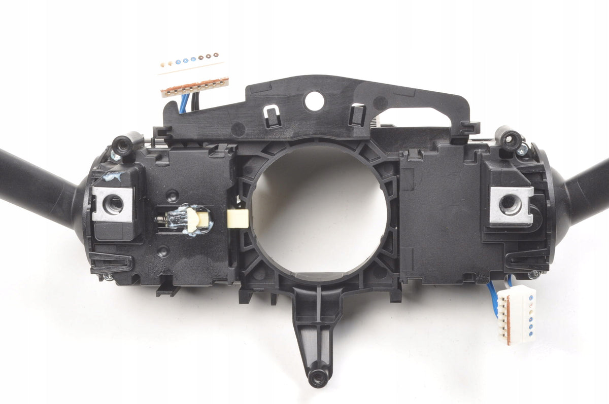 CUPRA FORMENTOR COMBINED SWITCH 5Q1953507HM 2025