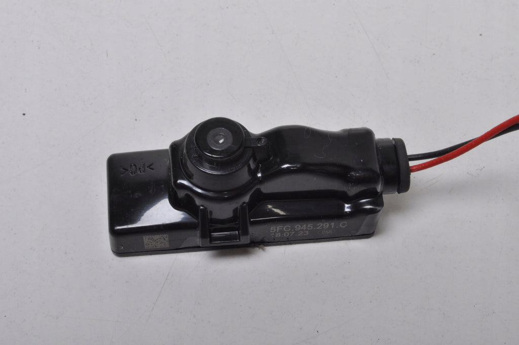 CUPRA FORMENTOR LEFT MIRROR CAMERA 2024R 5FC945292C
