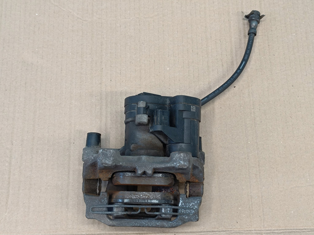 CUPRA LEON AVANT 2.0 TFSI 140KW 2024 R BRAKE CALIPER RIGHT REAR 272x10