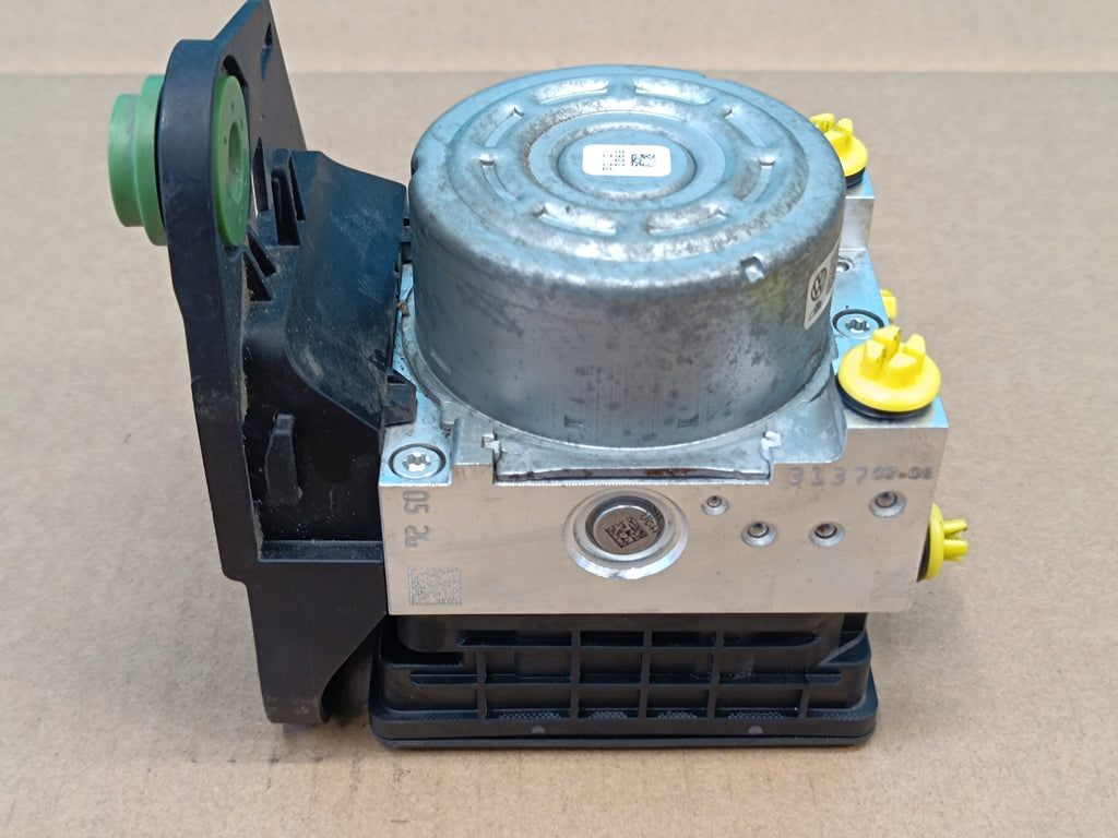 CUPRA LEON AVANT 2.0 TFSI 140KW 2024 R BRAKE PUMP ABS 5WA614517CF