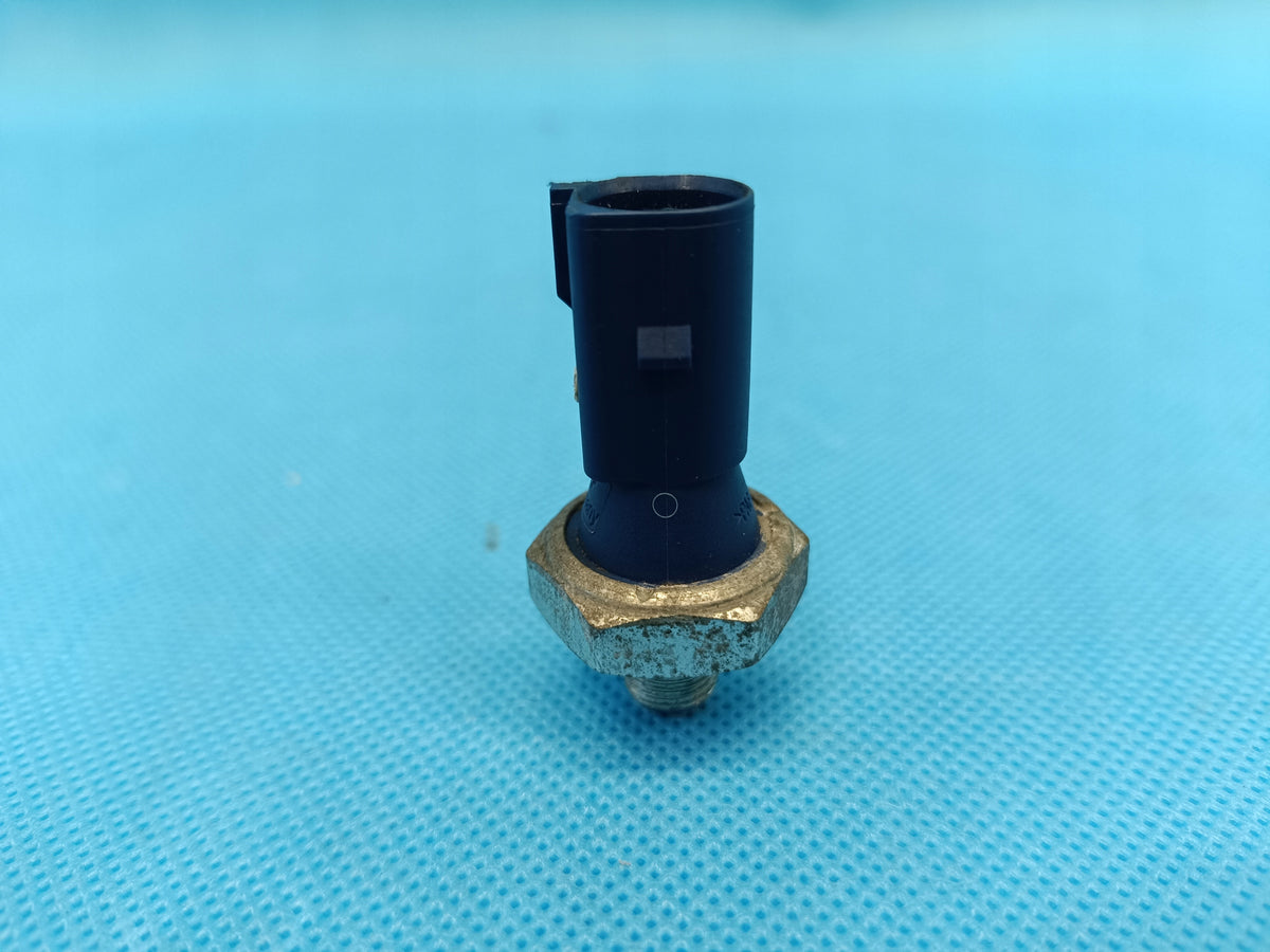 CUPRA LEON AVANT 2.0 TFSI 140KW 2024 R OIL PRESSURE SENSOR 06K919081