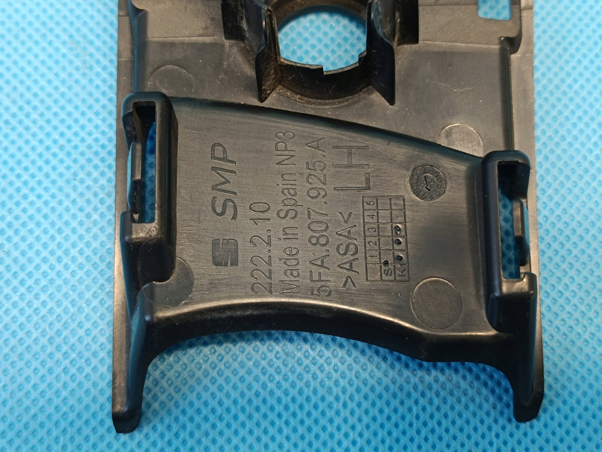 CUPRA LEON AVANT 2.0 TFSI 140KW 2024R HOLDER BASKET SENSOR MOUNT LEFT