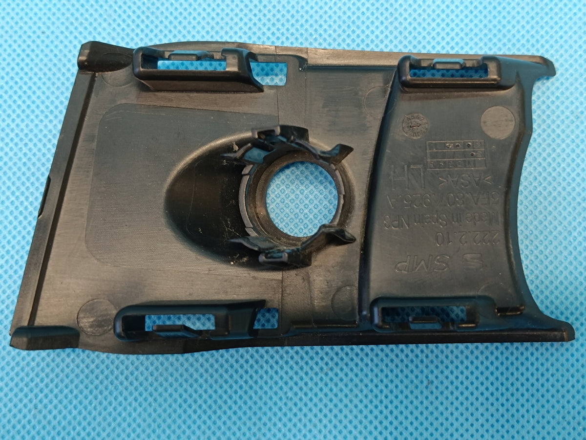 CUPRA LEON AVANT 2.0 TFSI 140KW 2024R HOLDER BASKET SENSOR MOUNT LEFT