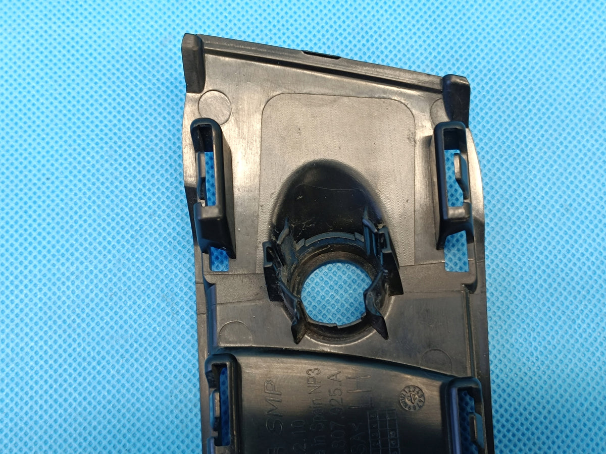 CUPRA LEON AVANT 2.0 TFSI 140KW 2024R HOLDER BASKET SENSOR MOUNT LEFT