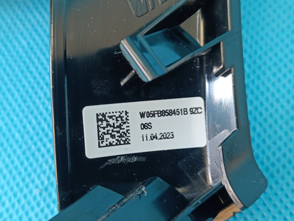 CUPRA LEON COMBI 2,0 TFSI 221KW 2023 R CONSOLE DECOR STRIP 5FB858451B 9ZC