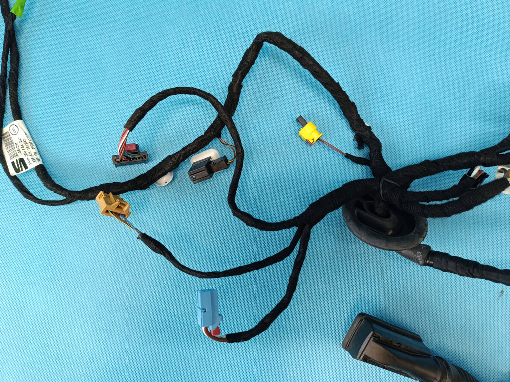 CUPRA LEON COMBI 2,0 TFSI 221KW 2023 R DOOR HARNESS LEFT FRONT 5FB971120BH
