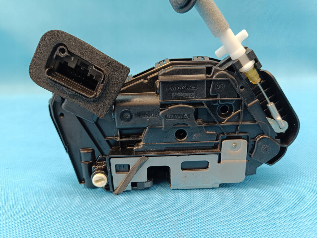 CUPRA LEON COMBI 2,0 TFSI 221KW 2023 R DOOR LOCK LEFT REAR 5TA839015P
