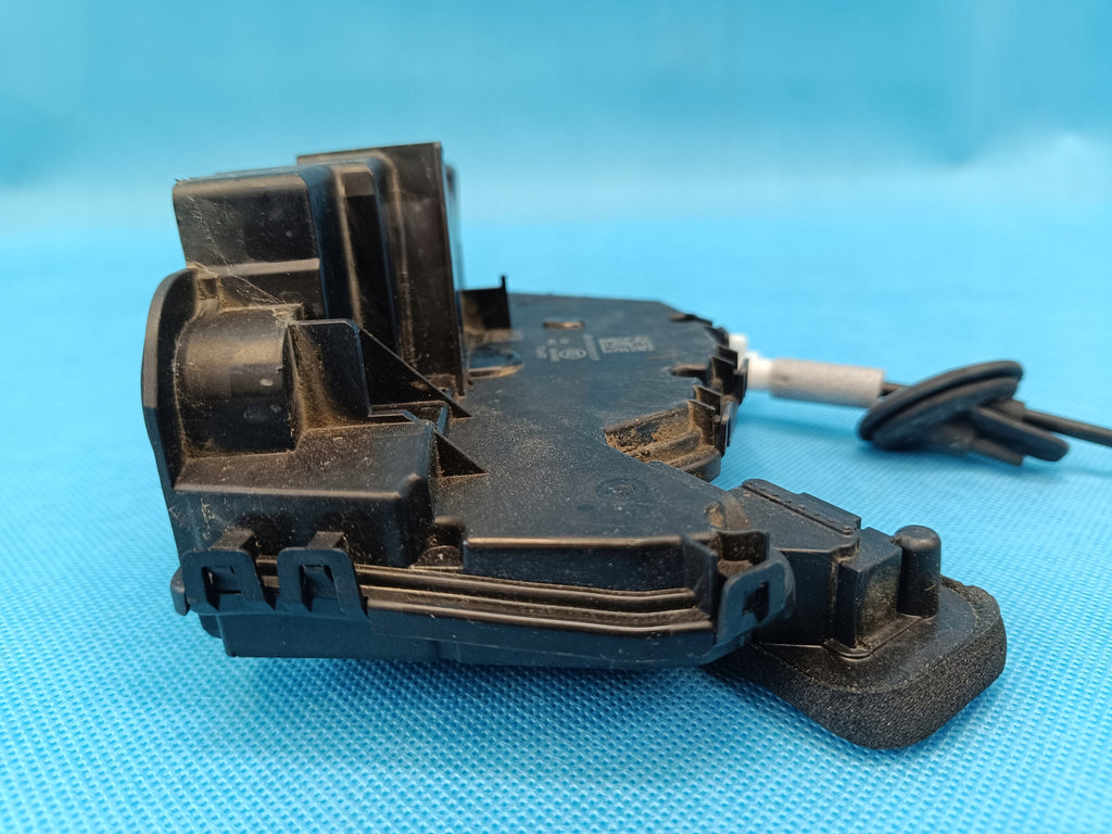 CUPRA LEON COMBI 2,0 TFSI 221KW 2023 R DOOR LOCK LEFT REAR 5TA839015P