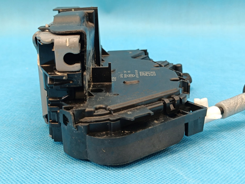 CUPRA LEON COMBI 2,0 TFSI 221KW 2023 R DOOR LOCK RIGHT REAR 5TA839016P