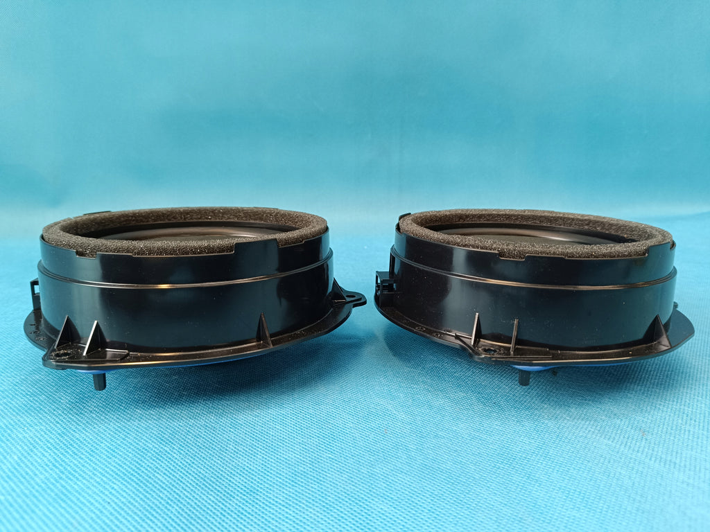 CUPRA LEON COMBI 2,0 TFSI 221KW 2023 R DOOR SPEAKER REAR 4K9035411A