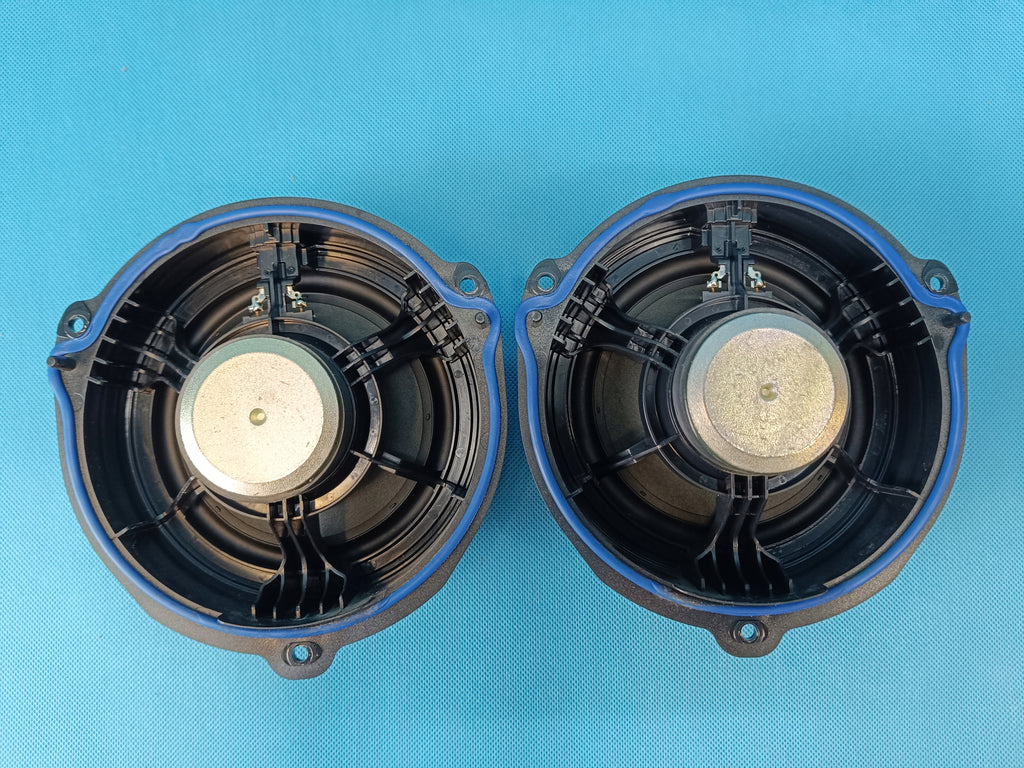 CUPRA LEON COMBI 2,0 TFSI 221KW 2023 R DOOR SPEAKER REAR 4K9035411A