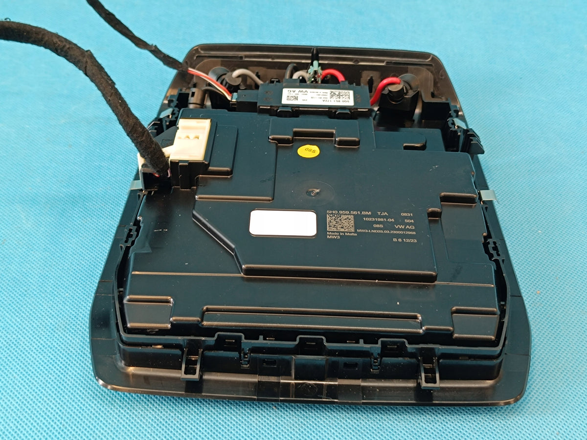 CUPRA LEON COMBI 2,0 TFSI 221KW 2023R LAMP CABIN LIGHTING 5H0959561BM