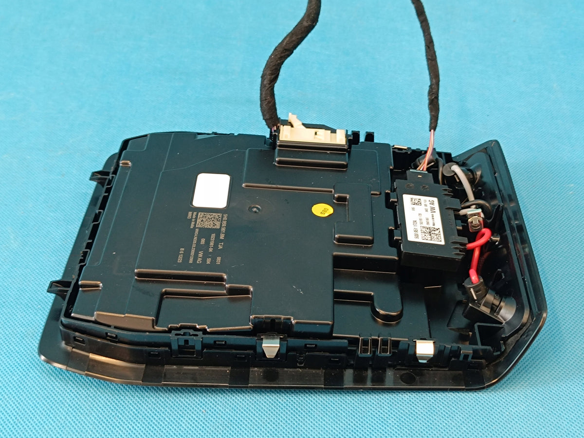 CUPRA LEON COMBI 2,0 TFSI 221KW 2023R LAMP CABIN LIGHTING 5H0959561BM