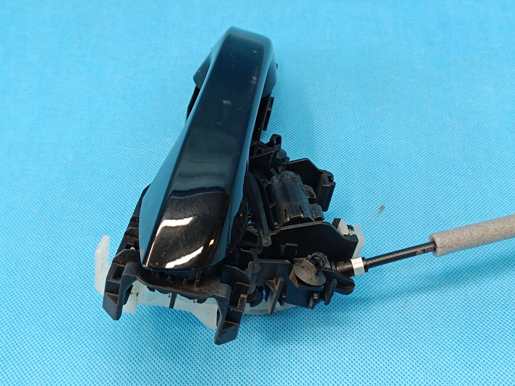 CUPRA LEON COMBI 2,0 TFSI 23R DOOR HANDLE KESSY LY9T RIGHT FRONT 5FA837206