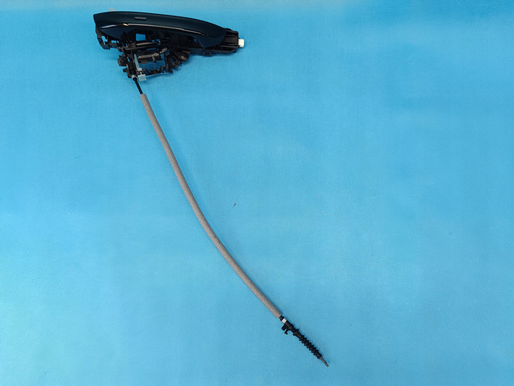 CUPRA LEON COMBI 2,0 TFSI 23R DOOR HANDLE KESSY LY9T RIGHT FRONT 5FA837206