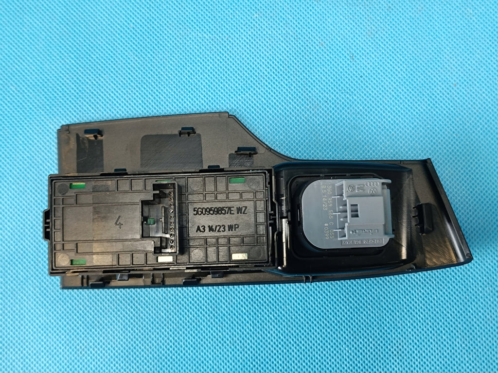 CUPRA LEON COMBI 2023 R PANEL DRIVER WINDOW MIRROR SWITCH 5G0959857E