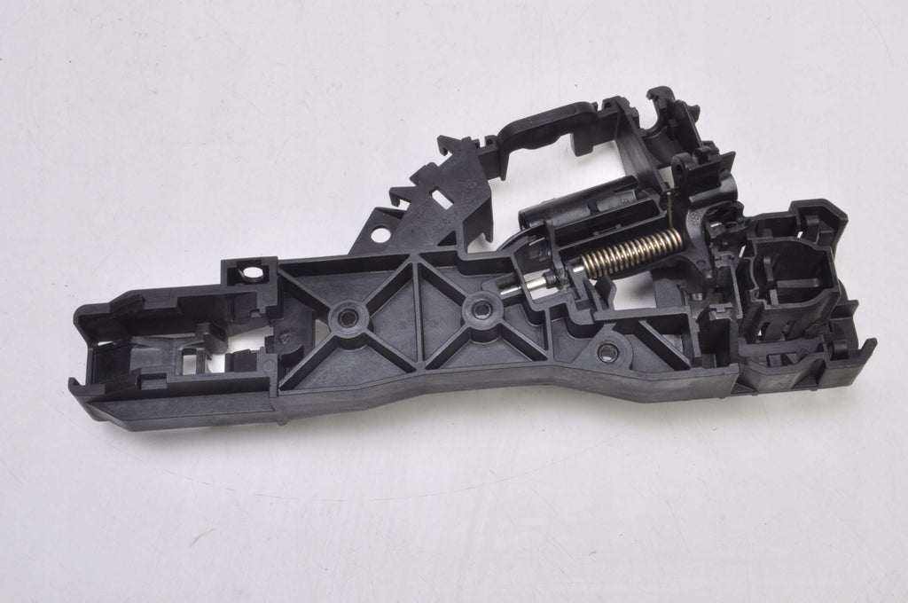 CUPRA LEON HANDLE MOUNT 5H0837885C LEFT FRONT