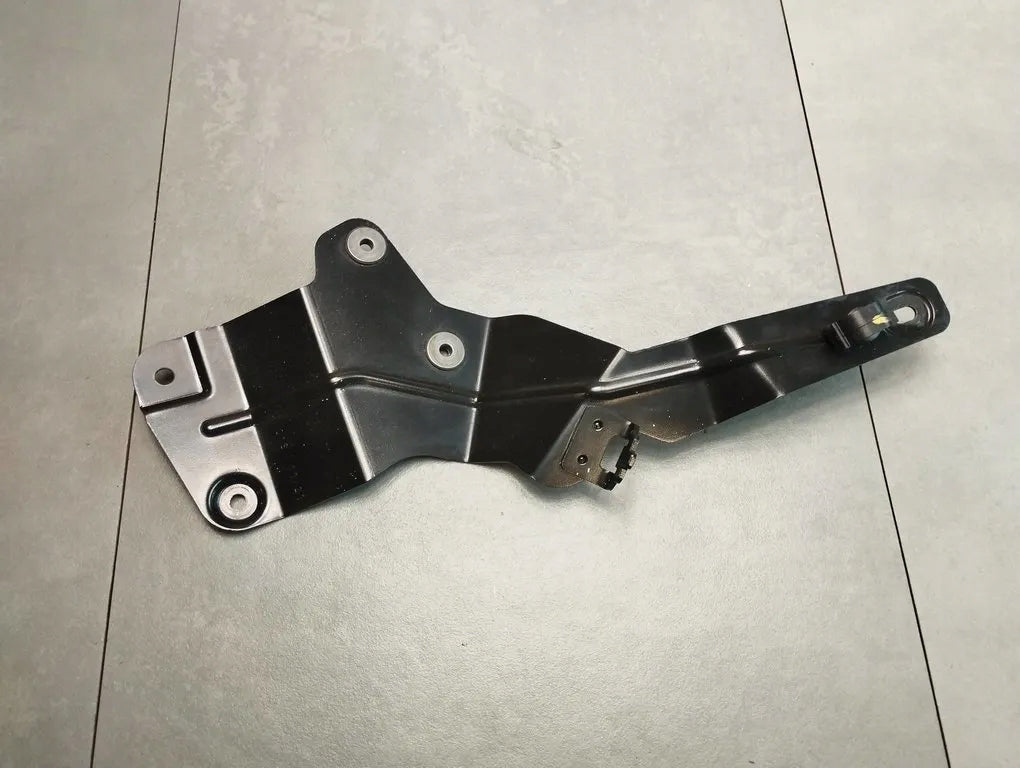 Cupra Formentor BRACKET MOUNT 5Q1819567A