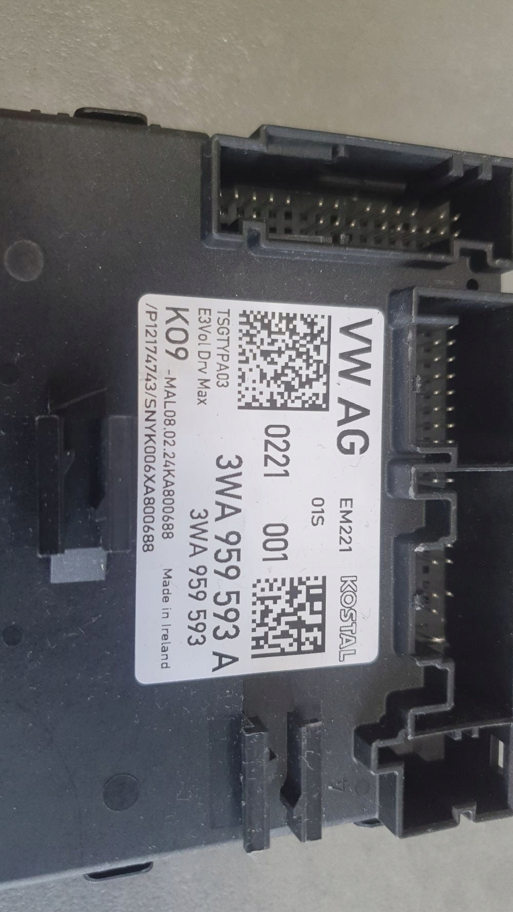 Cupra Formentor Door Module Left Front 3WA959593A