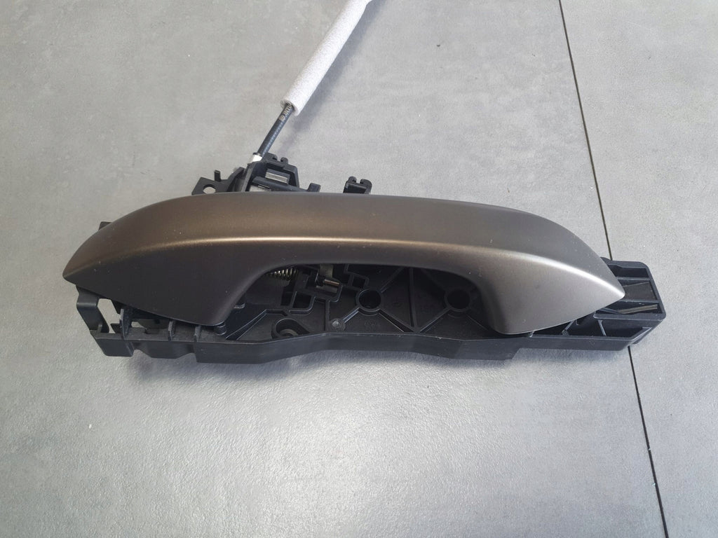 Cupra Formentor Door handle exterior left rear 5H0837205 LS8A