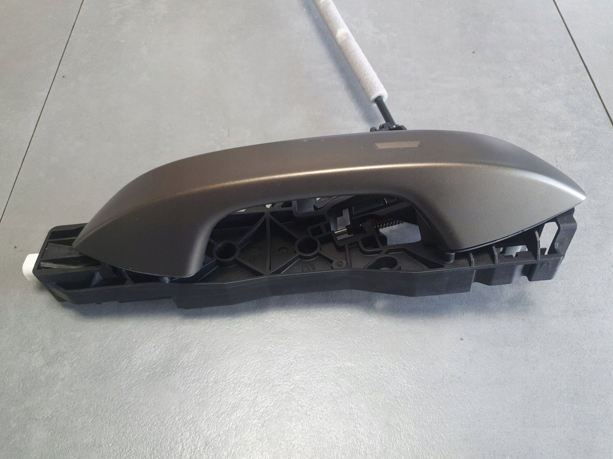 Cupra Formentor Exterior Door Handle Right Front 5FA837206A LS8A kessy