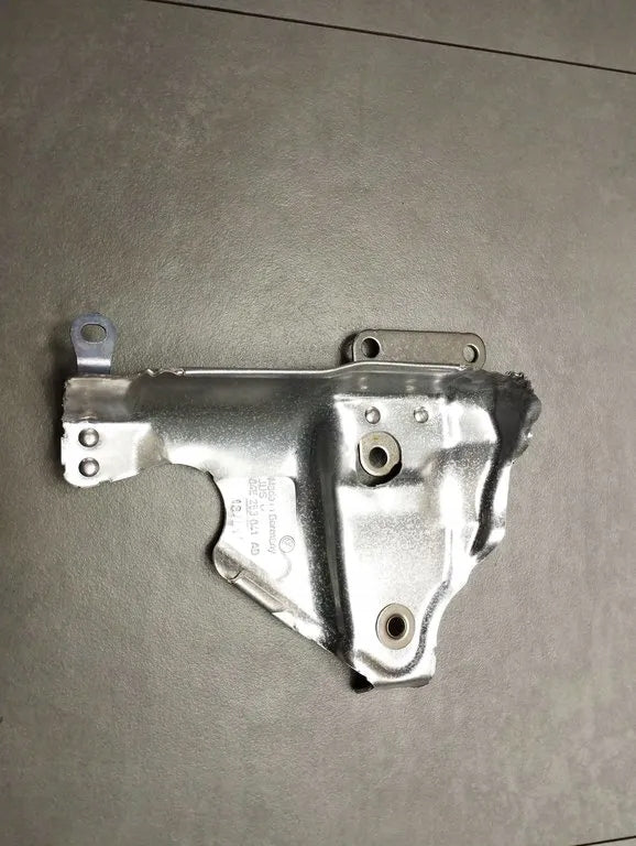 Cupra Formentor HEAT SHIELD 04E253041AD