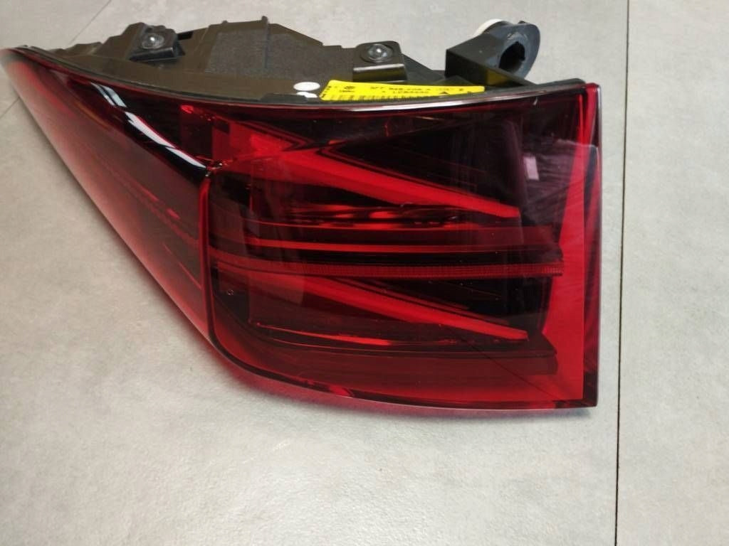 Cupra Formentor Lamp Right Rear 5FF945208A