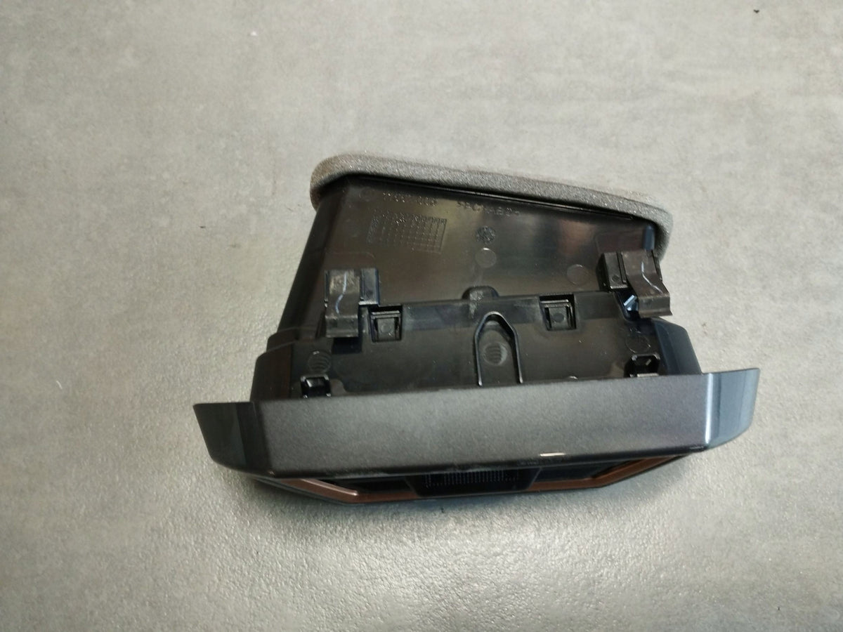 Cupra Formentor Side Air Vent Board 5FB820901A