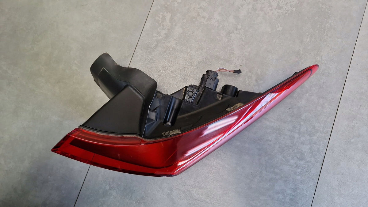 Cupra Formentor lift Lamp right rear led 5FF945208A