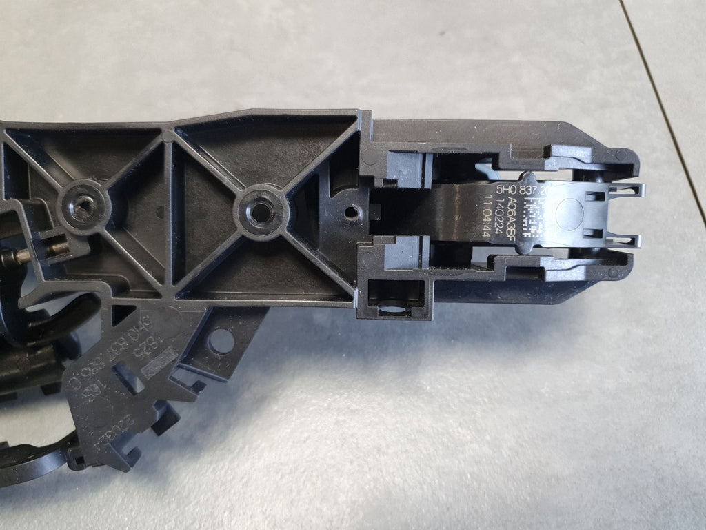 Cupra Leon IV Exterior door handle left rear 5H0837205 LS7E