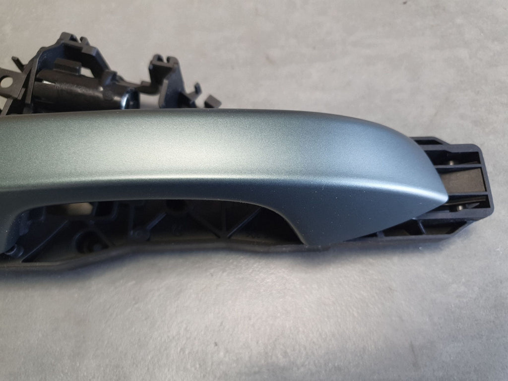 Cupra Leon IV Exterior door handle left rear 5H0837205 LS7E
