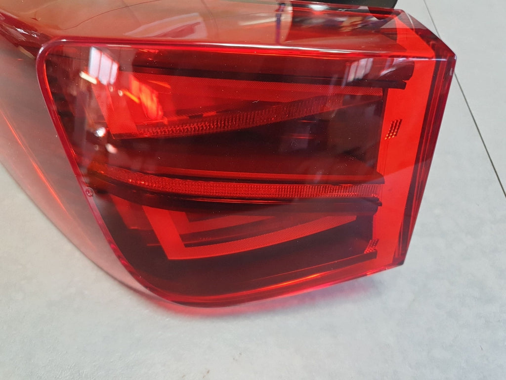 Cupra Leon IV KOMBI Lamp left rear 5FA945207D